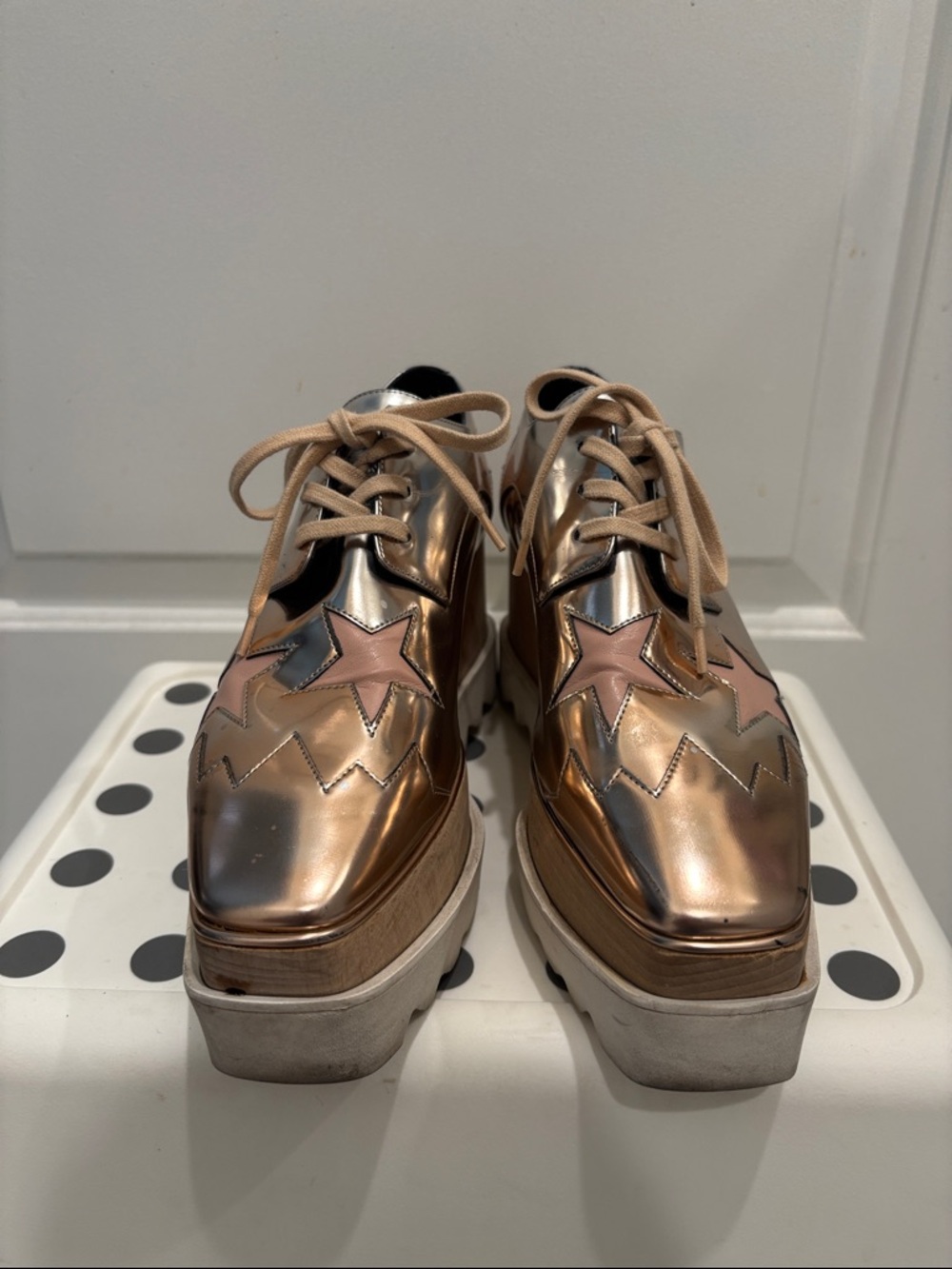 STELLA McCARTNEY Metallic Rose Gold Star Platform Oxfords